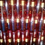 https://www.vins-kamm.fr/photos-vins-kamm-alsace/mise-en-bouteille-du-rose-kammeleon/